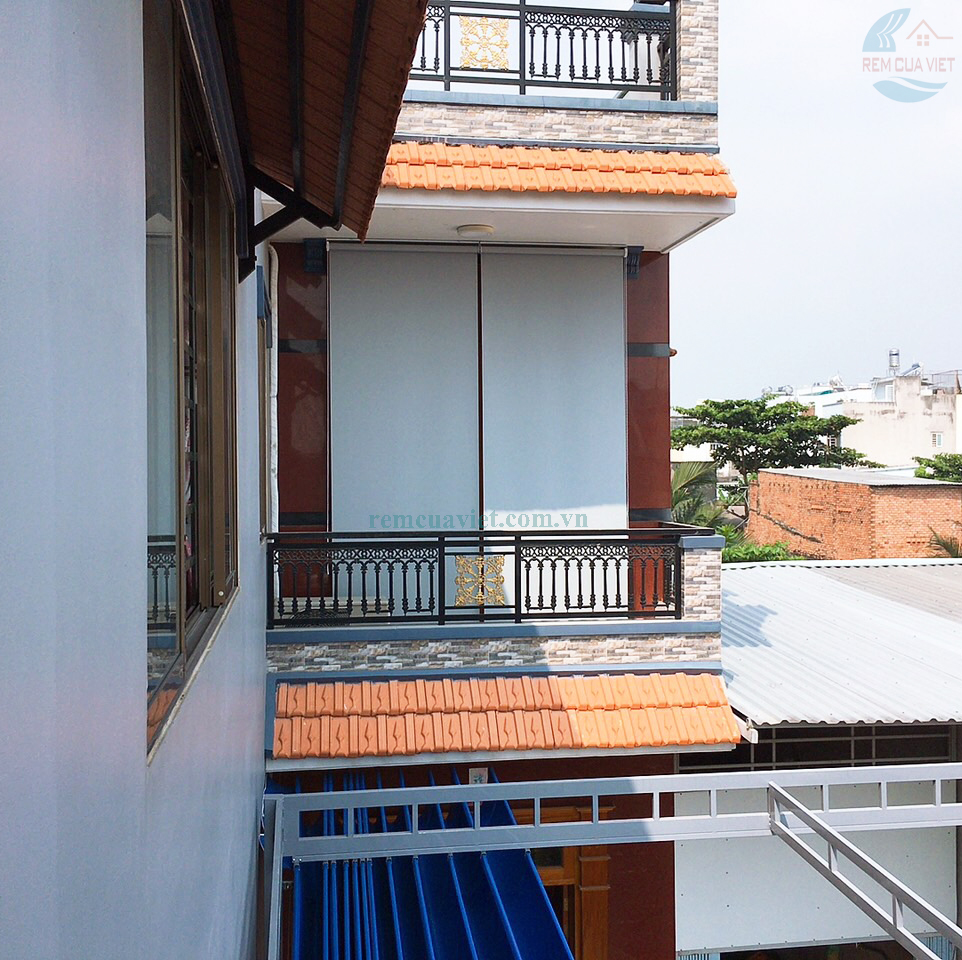 Lịch sử rèm ban công